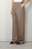 RÓHE - Broek - Relaxed single pleated trousers - Khaki - BYLOTTE